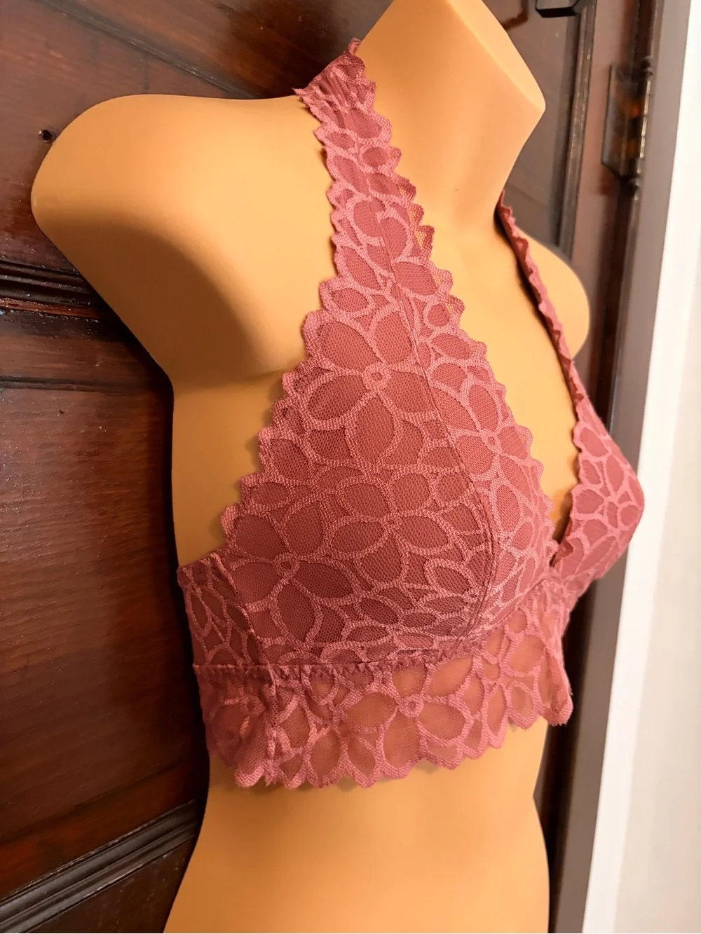 PINK Victoria's Secret Floral Lace Halter Bralette - Rose Mauve